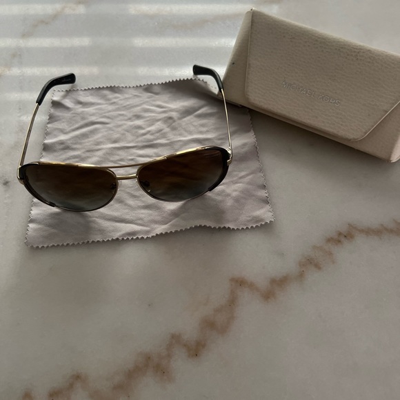 Sunglasses michael kors polarized - Picture 2 of 10